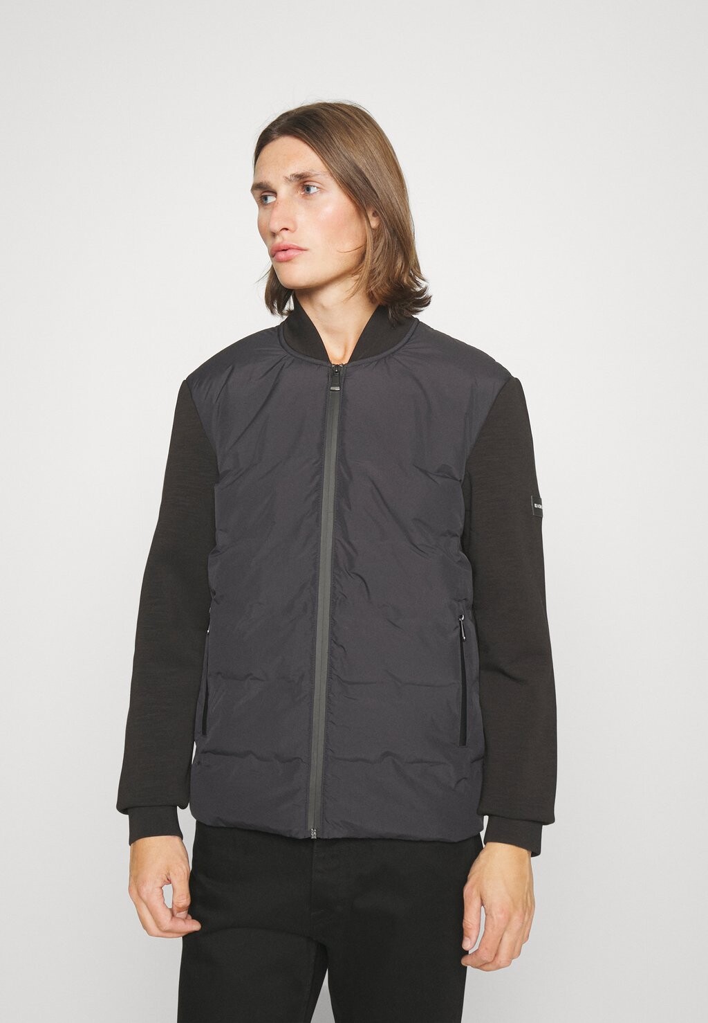 

Куртка-бомбер Hackett London, черный