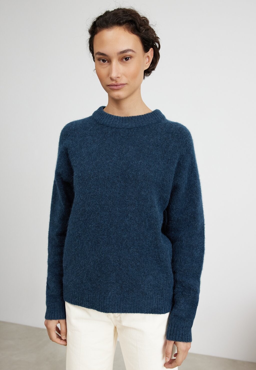 

Свитшот Tiger of Sweden GWYNN, цвет grey blue