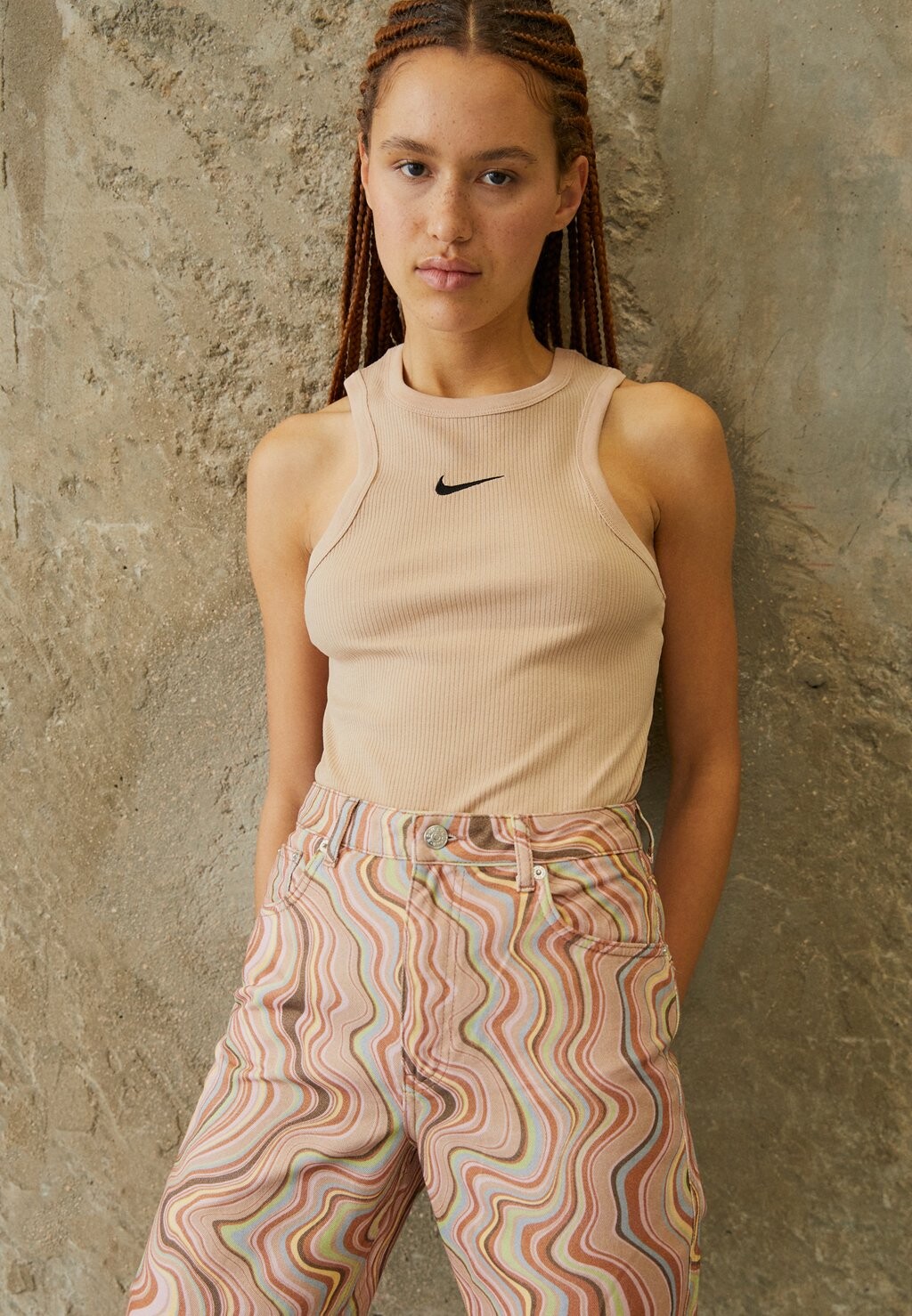 

Топ Nike
