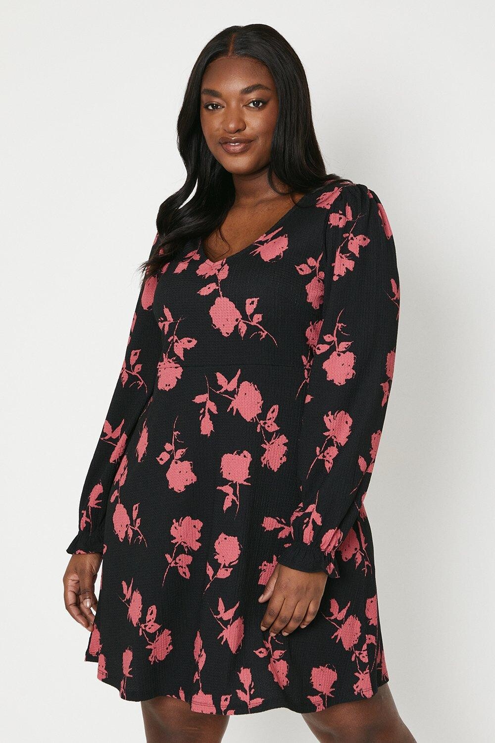 

Мини-платье Curve с длинными рукавами и V-образным вырезом Dorothy Perkins, розовый