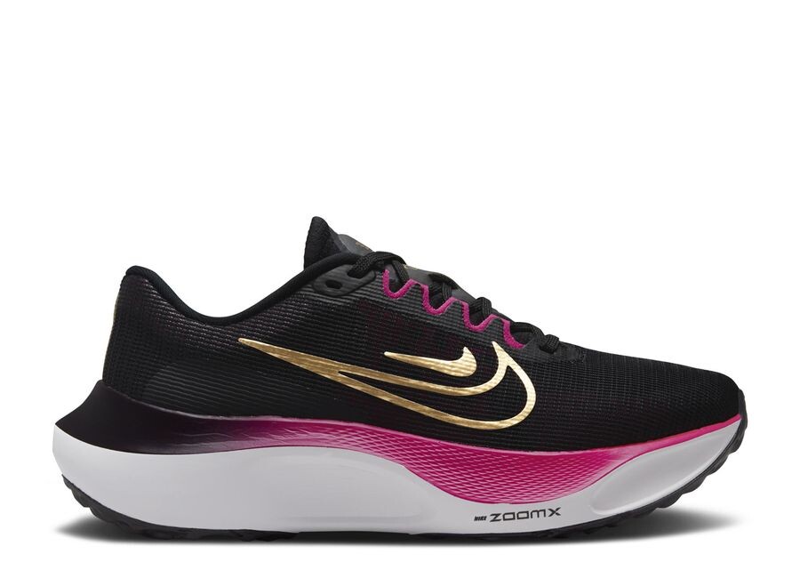 

Кроссовки Nike Wmns Zoom Fly 5 'Black Gold Fireberry', черный