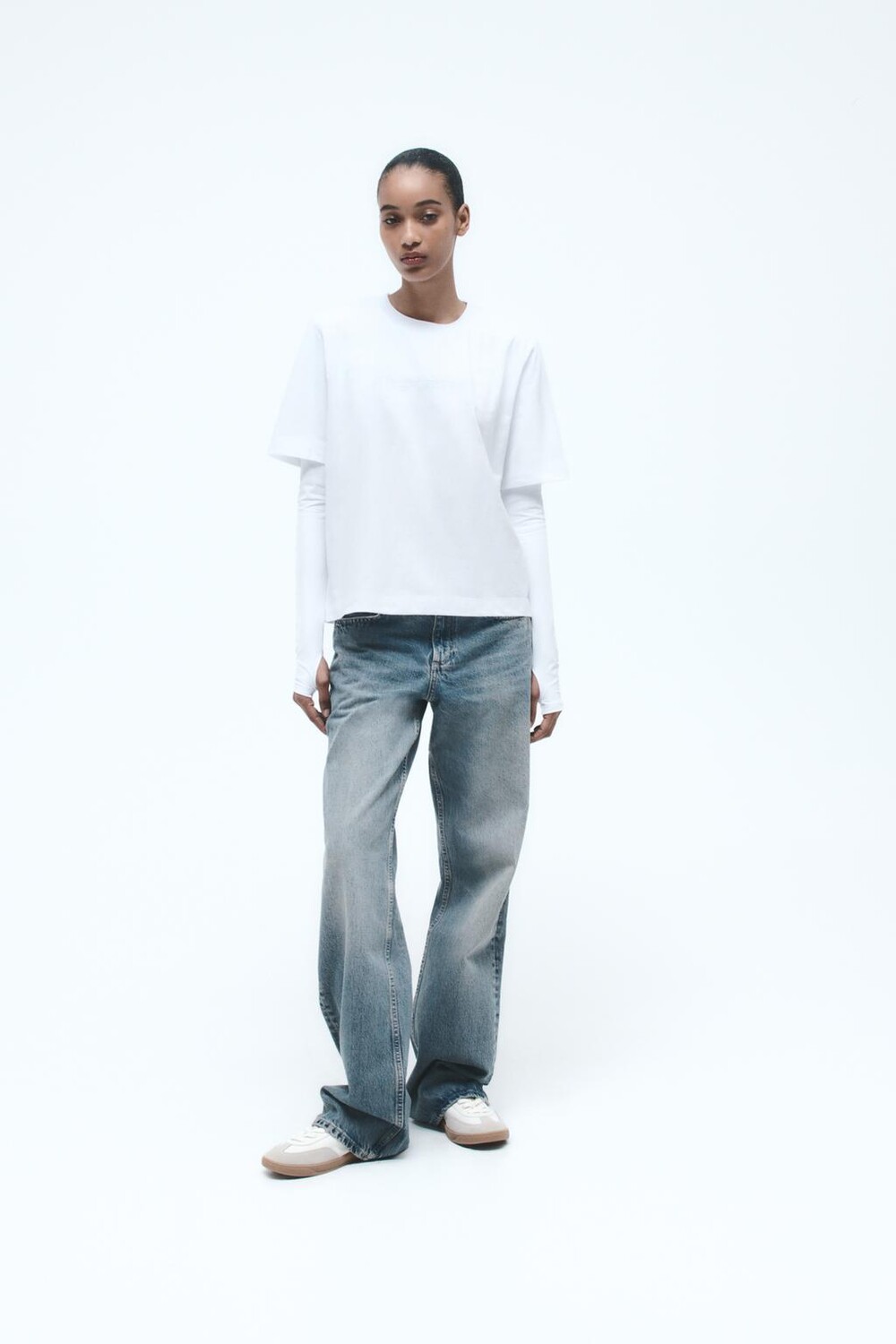 

Футболка с двойным текстом ZARA, белый