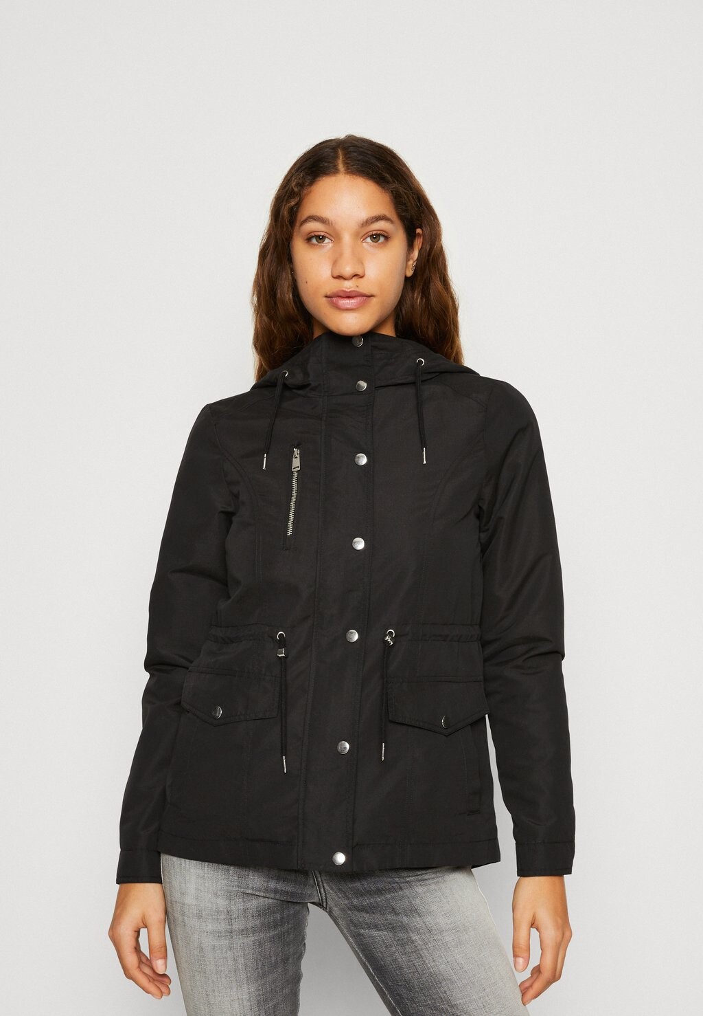 

Легкая куртка Vero Moda, черный