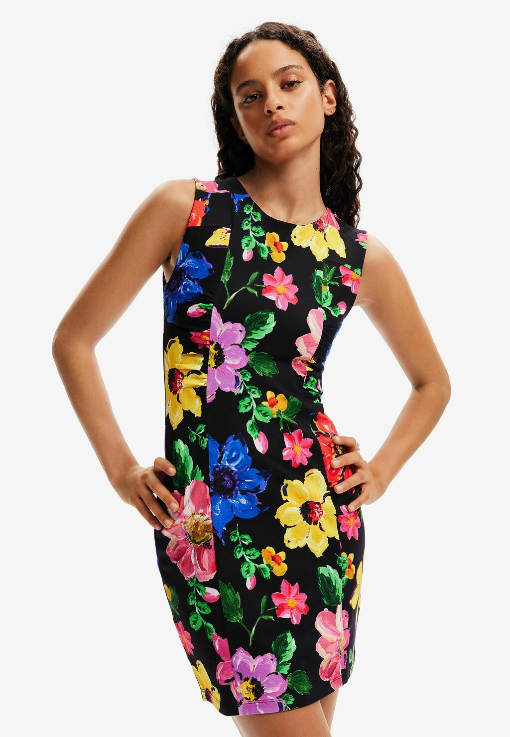 

Летнее платье Desigual, черный