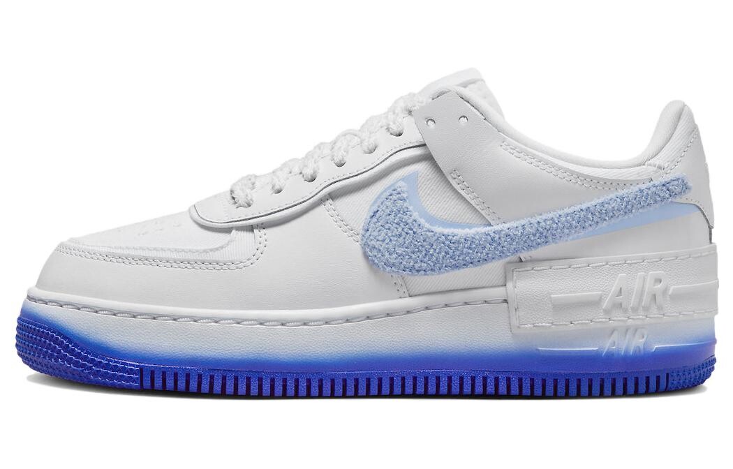 

Женские кроссовки Nike Air Force 1 Low Skate