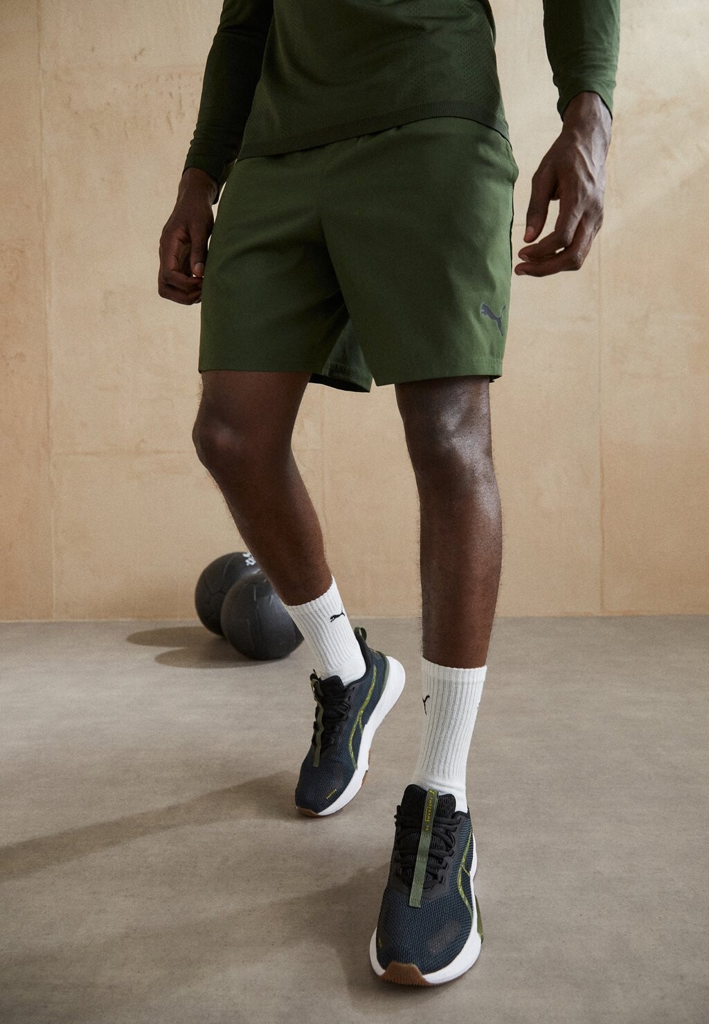

Спортивные шорты Puma