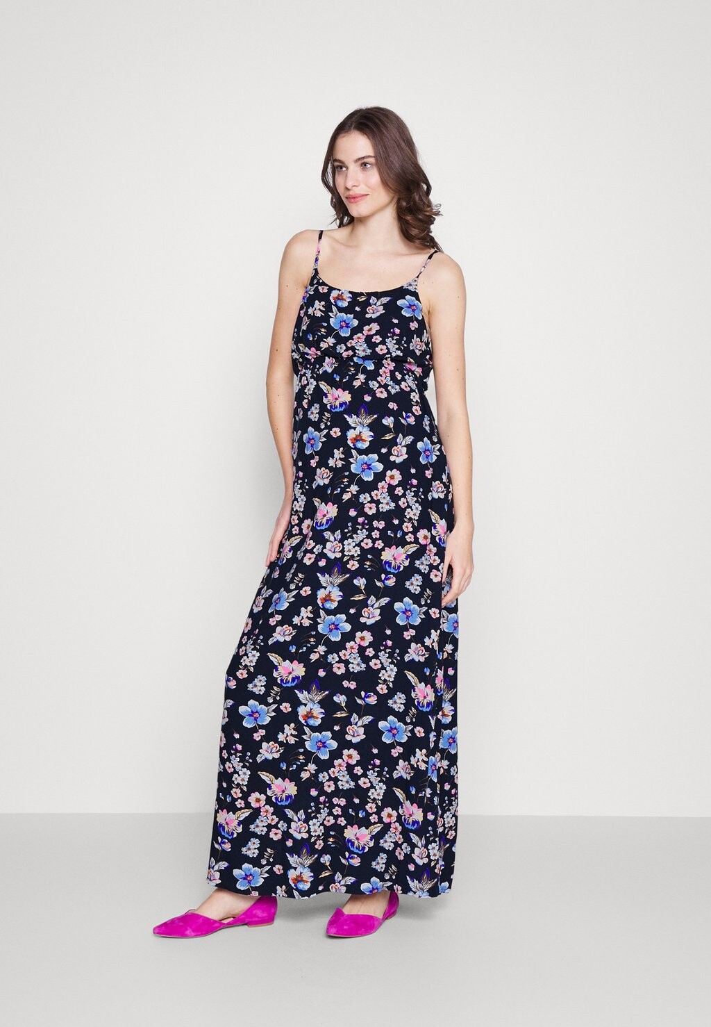 

Длинное платье ONLY MATERNITY