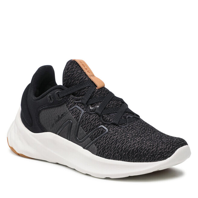 

Кроссовки New Balance FreshFoam Roav, черный