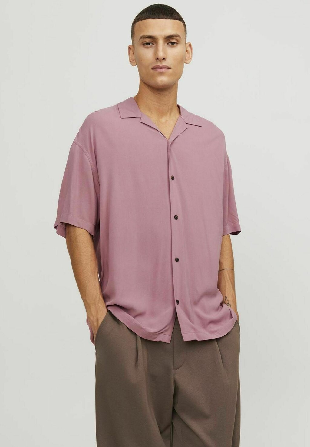 Рубашка JJEJEFF SOLID RESORT SS SN Jack & Jones, цвет mesa rose