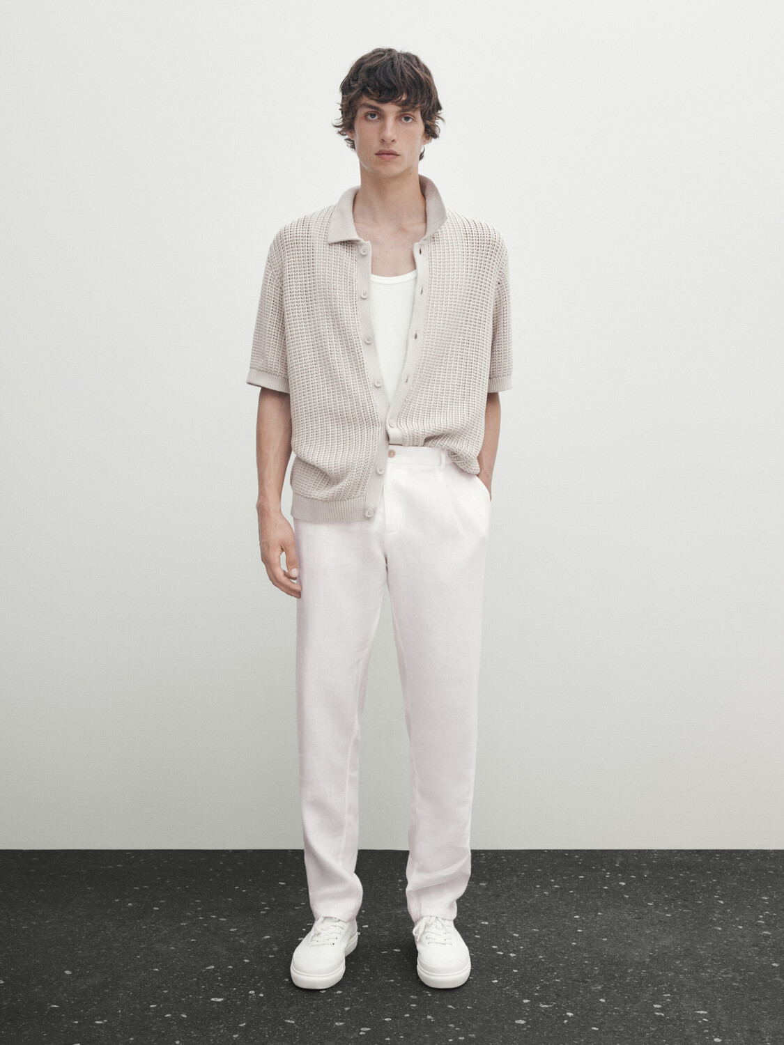 

Трикотажная рубашка с короткими рукавами и пуговицами. Massimo Dutti, бежевый