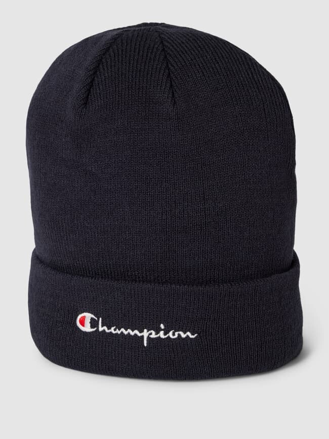 

Шапка с пришитой этикеткой CHAMPION, темно-синий