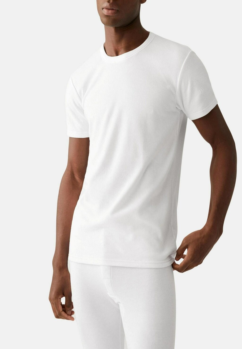 

Майка Thermal Heatgen Short Sleeve Marks & Spencer, белый