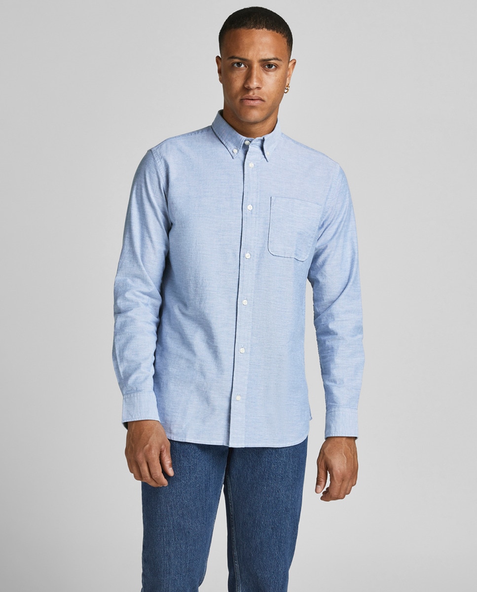 Мужская рубашка Оксфорд из органического хлопка приталенная однотонная синяя Jack & Jones, синий мужская однотонная темно синяя узкая хлопковая оксфордская рубашка bci jack
