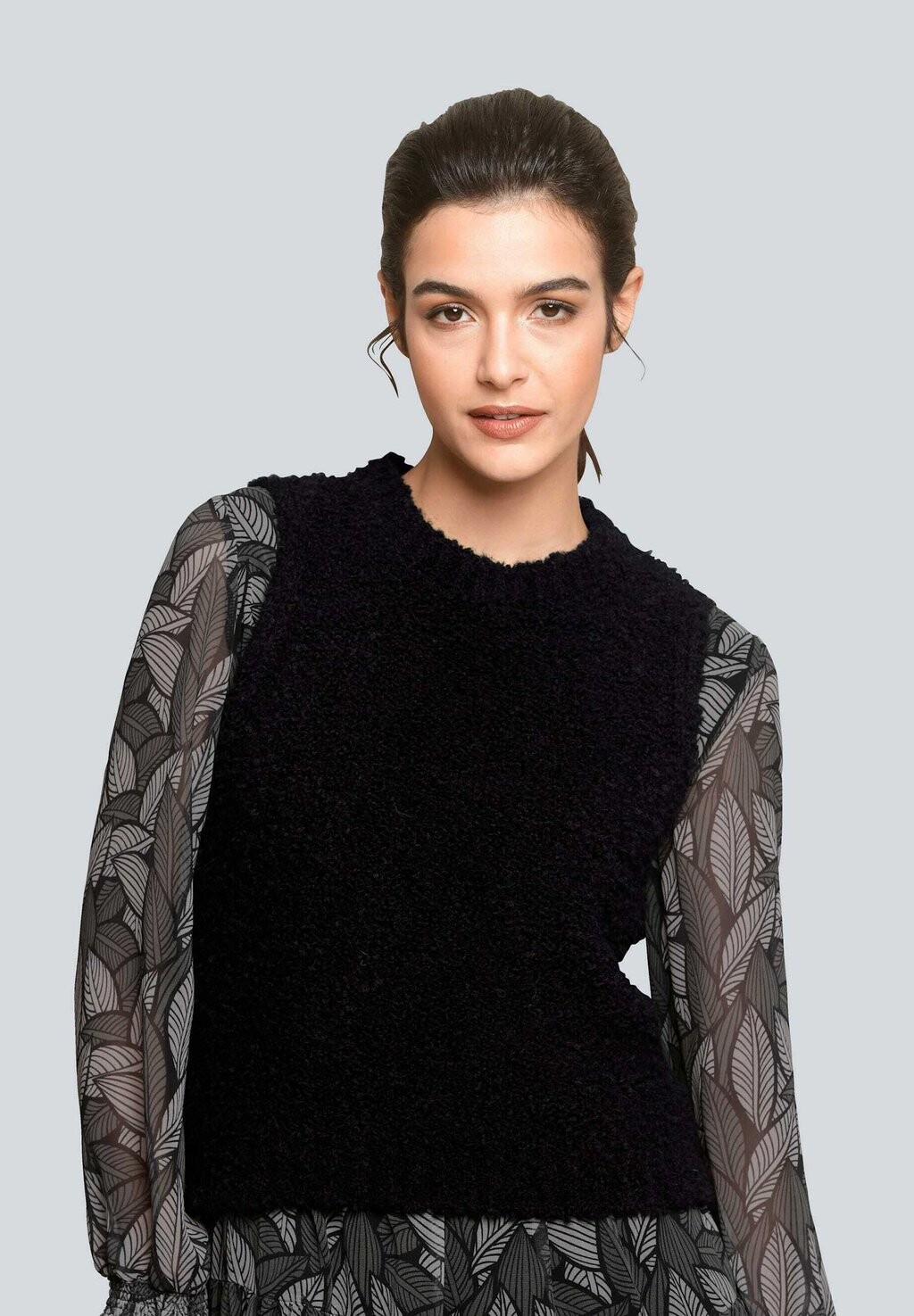 

Джемпер Alba Moda, черный