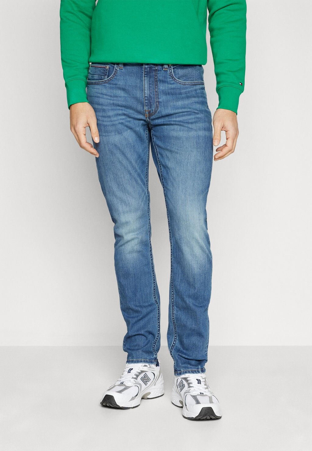 

Джинсы узкого кроя Tommy Hilfiger