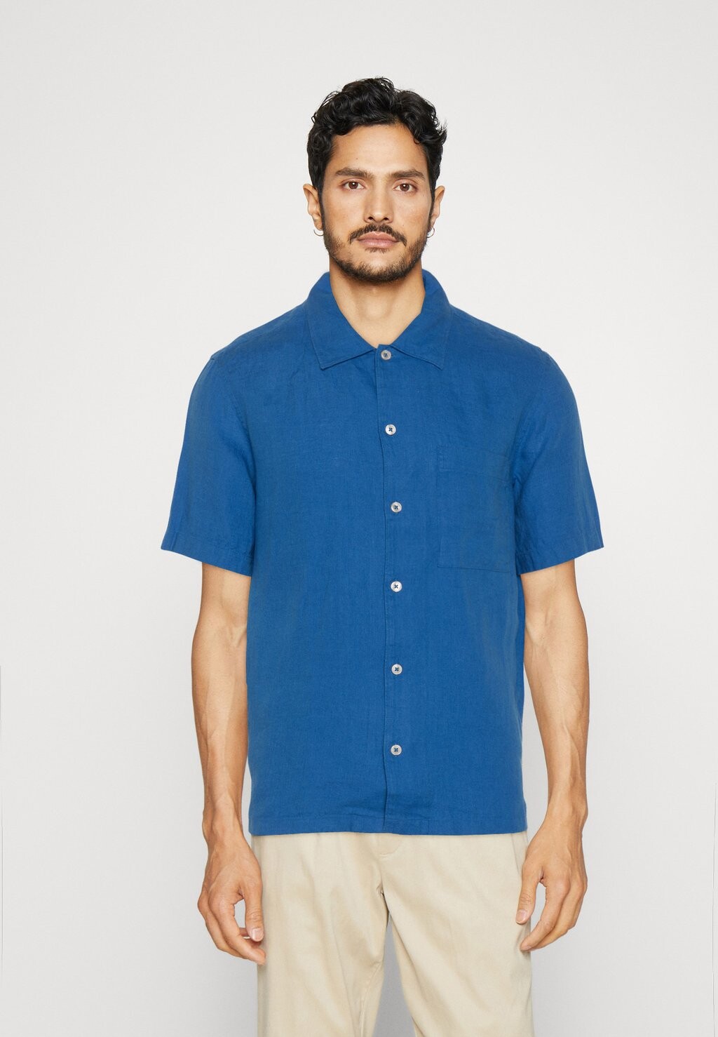 

Рубашка Camp Collar Short Sleeves One Rectangular Pocket Slits At Side Style Marc O'Polo, цвет azur blue