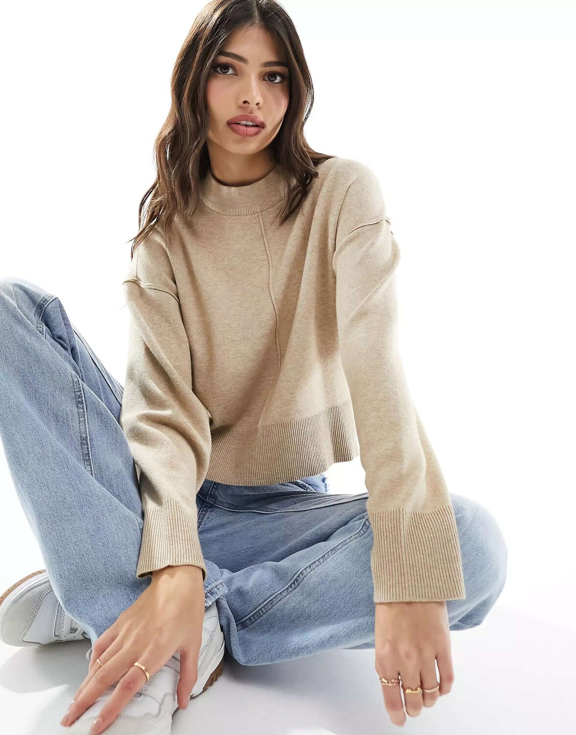 

Бежевый джемпер со швом Vero Moda