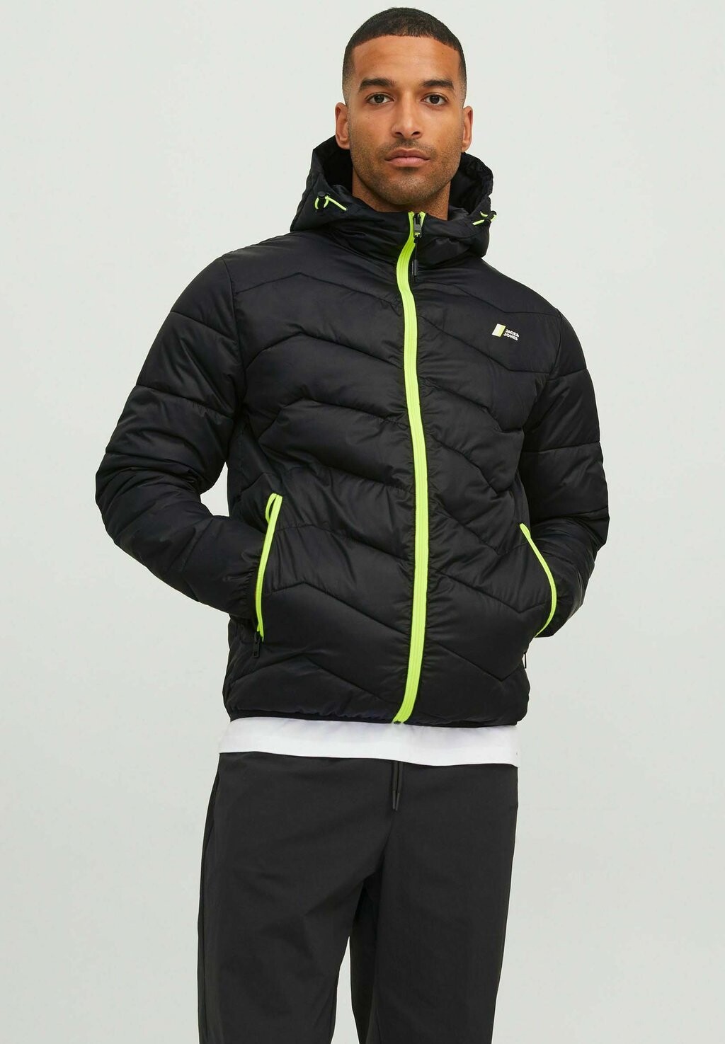 

Зимняя куртка Jack & Jones
