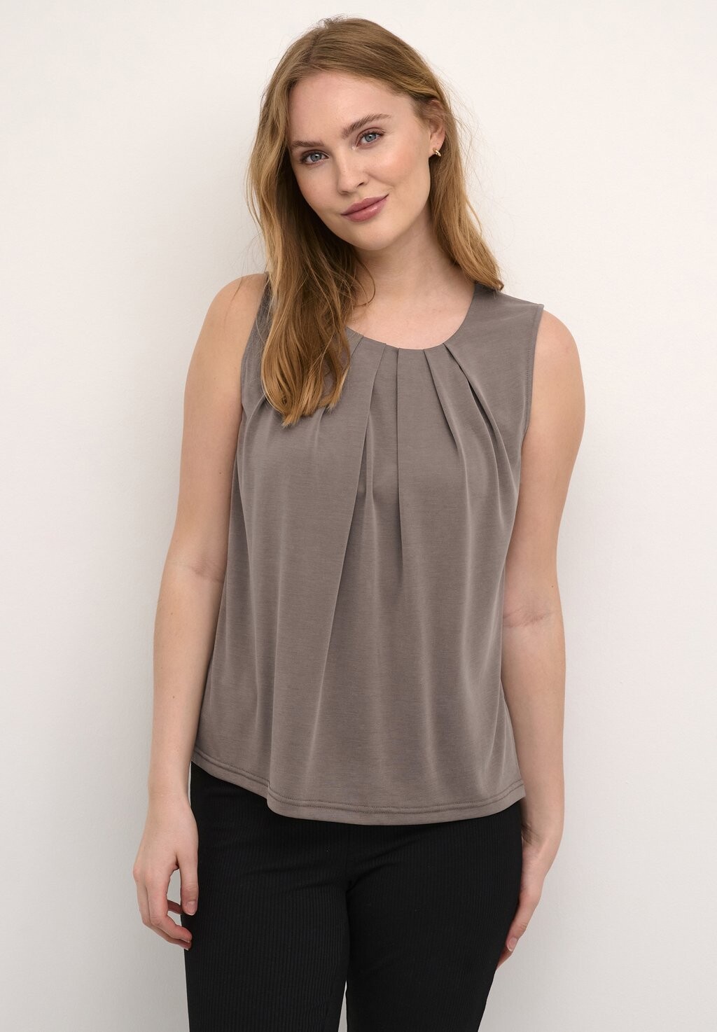

Топ KAJSA Culture, цвет grey