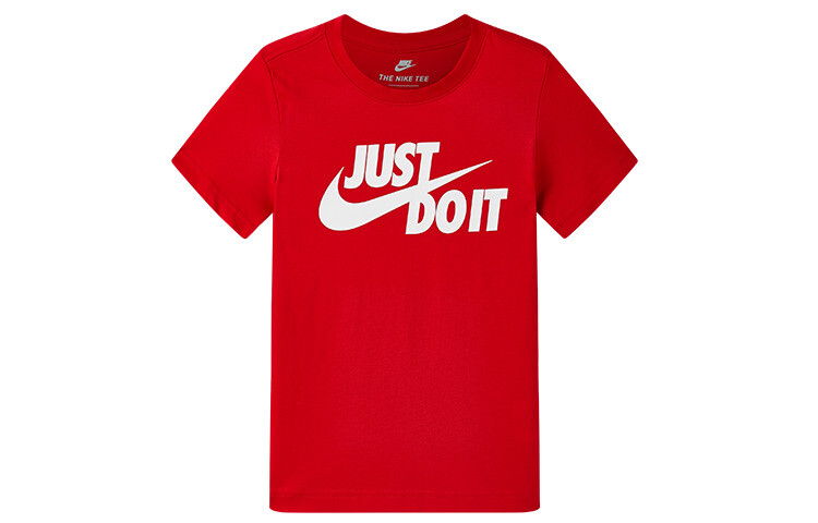 

Детская футболка Nike, красный