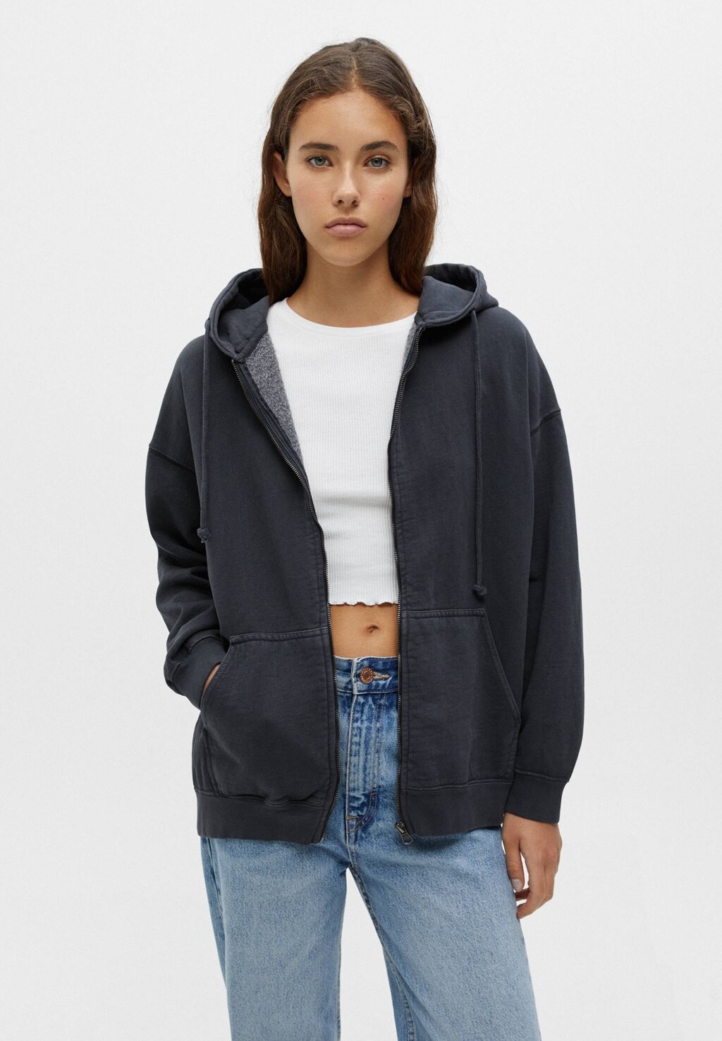 

Толстовка на молнии PULL&BEAR