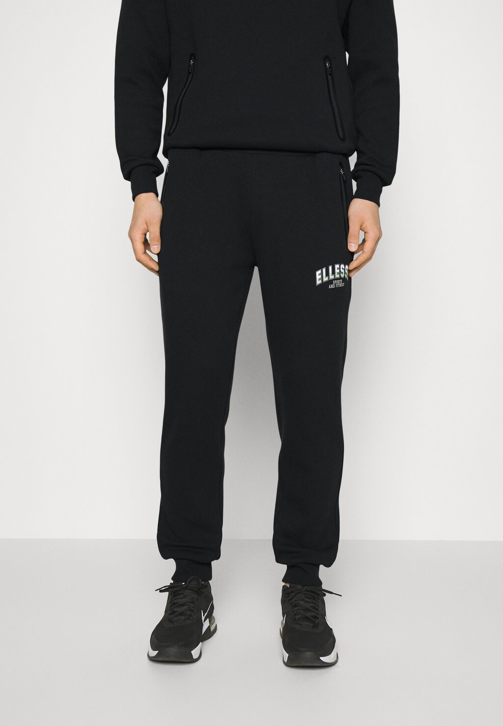 

Спортивные брюки Ellesse