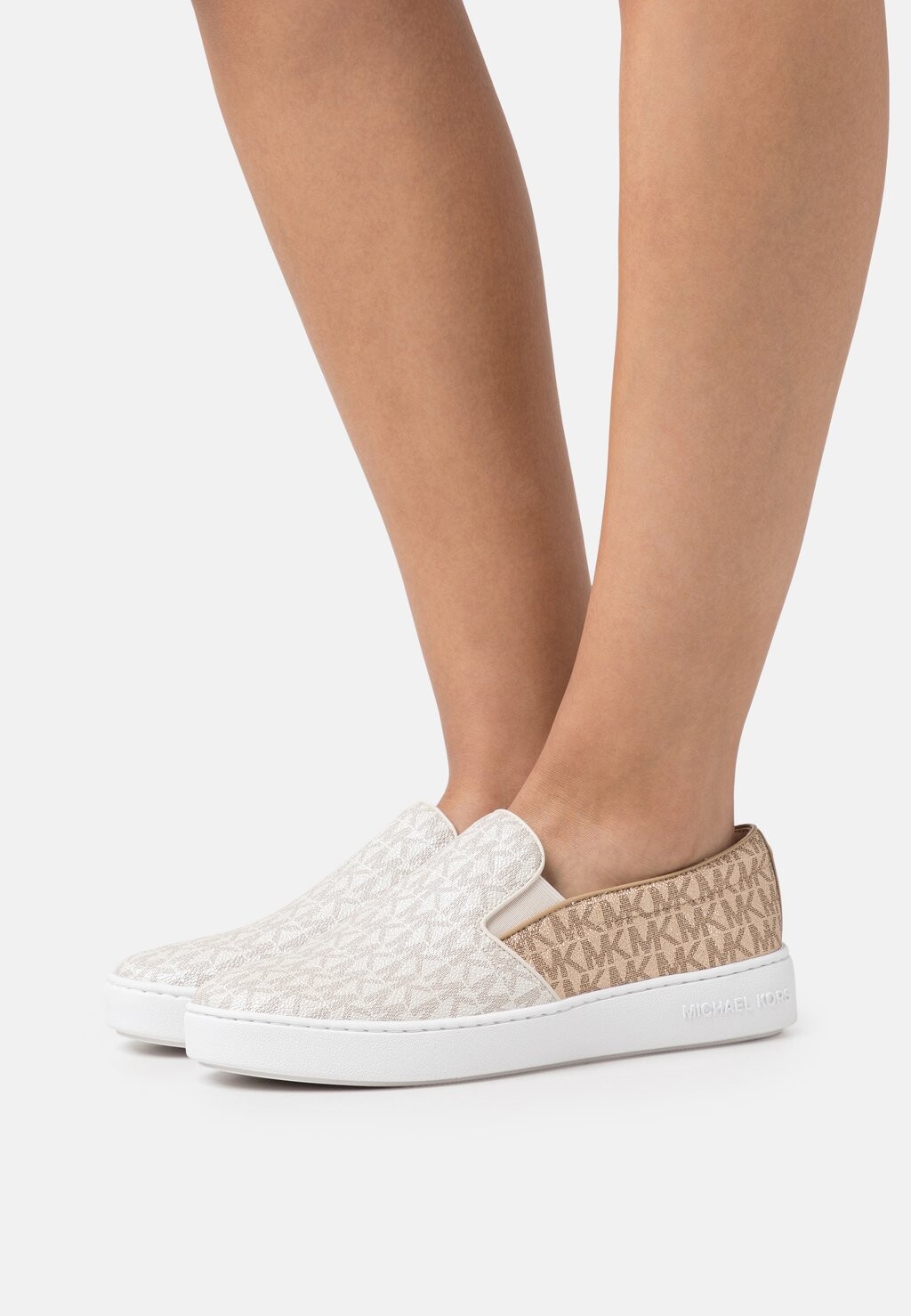 

Слипоны KEATON MICHAEL Michael Kors, ванильный