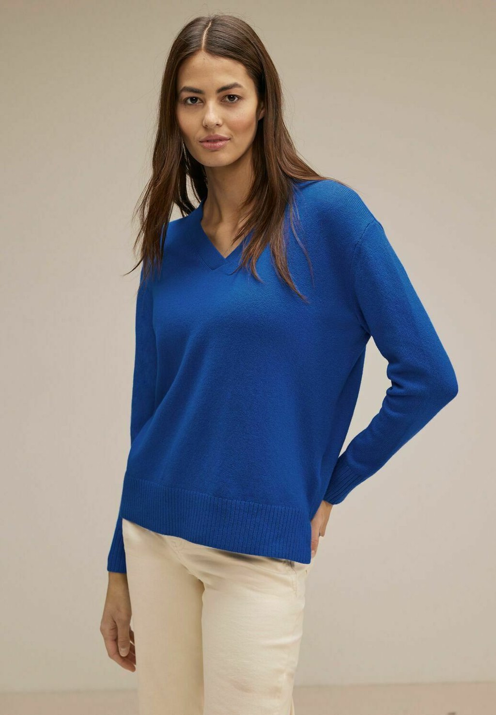 Вязаный свитер MIT V-NECK Street One, цвет blau