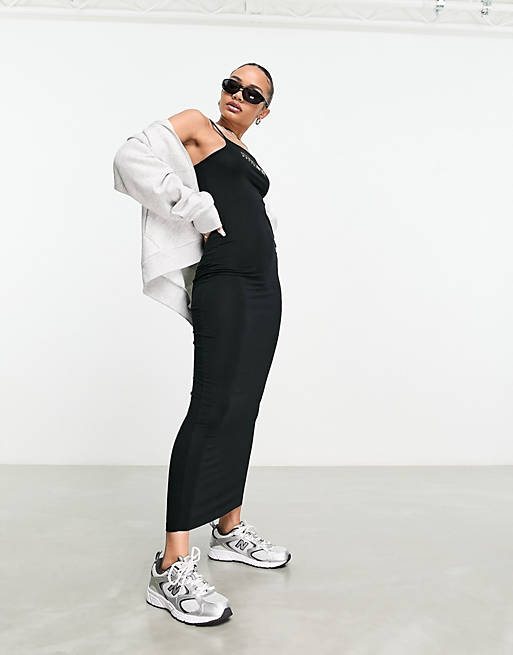 

Черное трикотажное платье-комбинация ASOS Weekend Collective, Черный