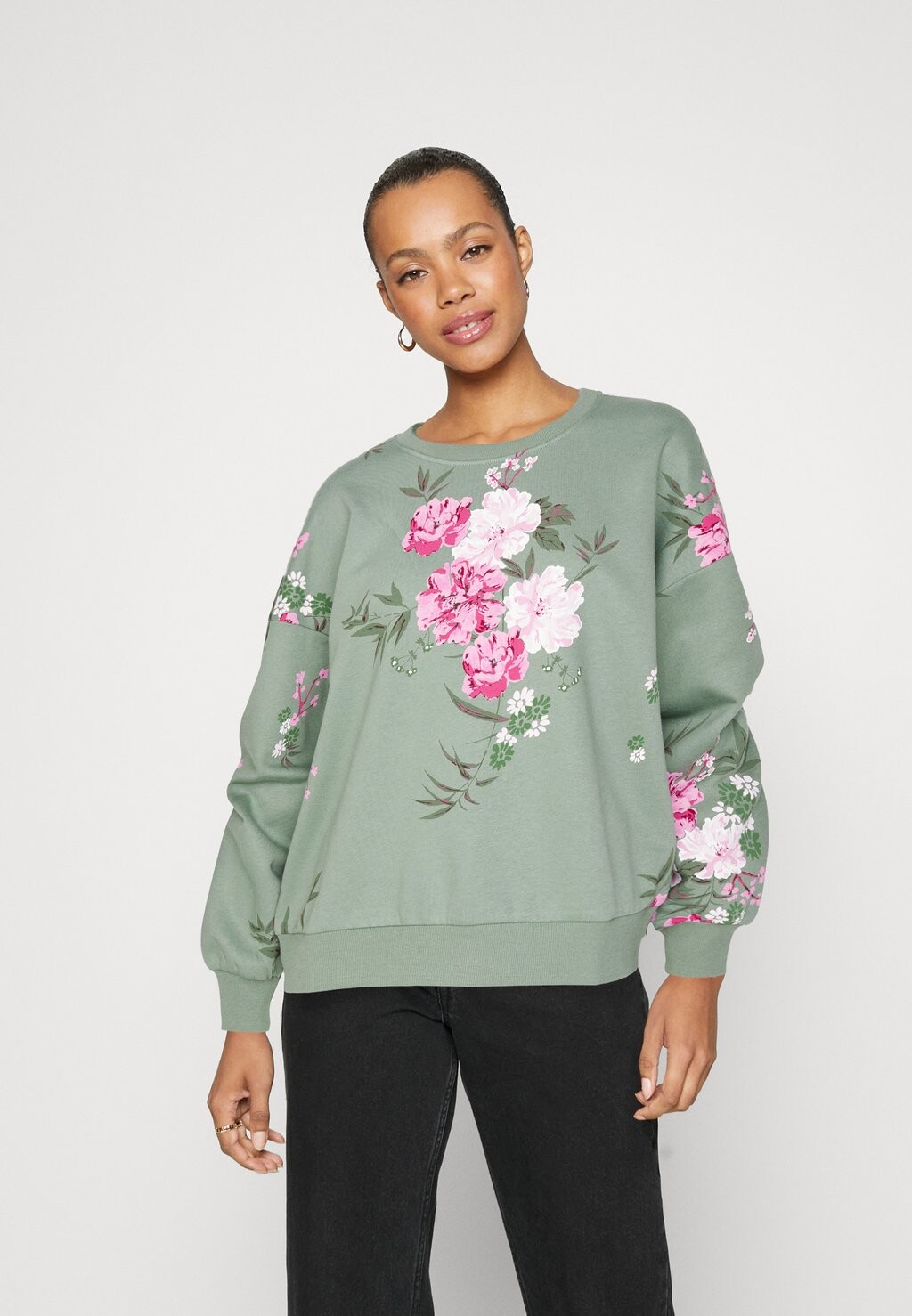 

Толстовка ONLY ONLWANTED FLOWERS, зеленый