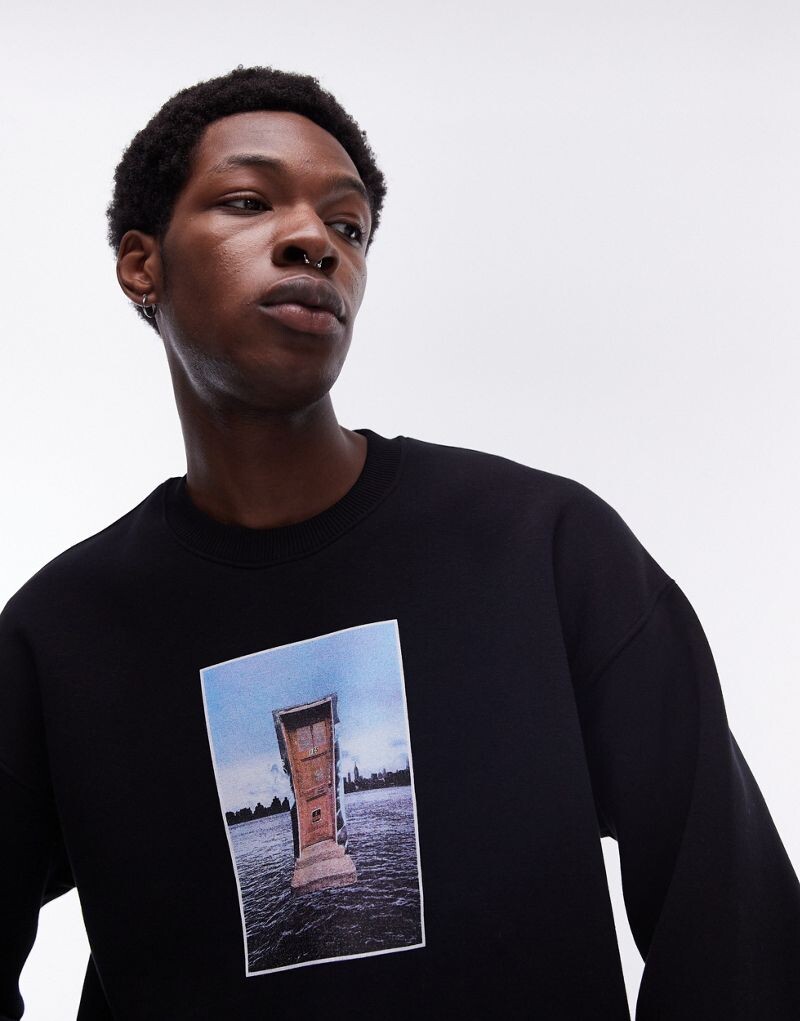 

Черный свитшот оверсайз с фотографическим принтом New York Topman