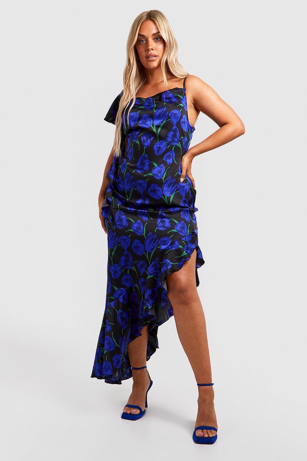 

Платье макси с цветочным платьем из атласа с рюшами Boohoo, черный