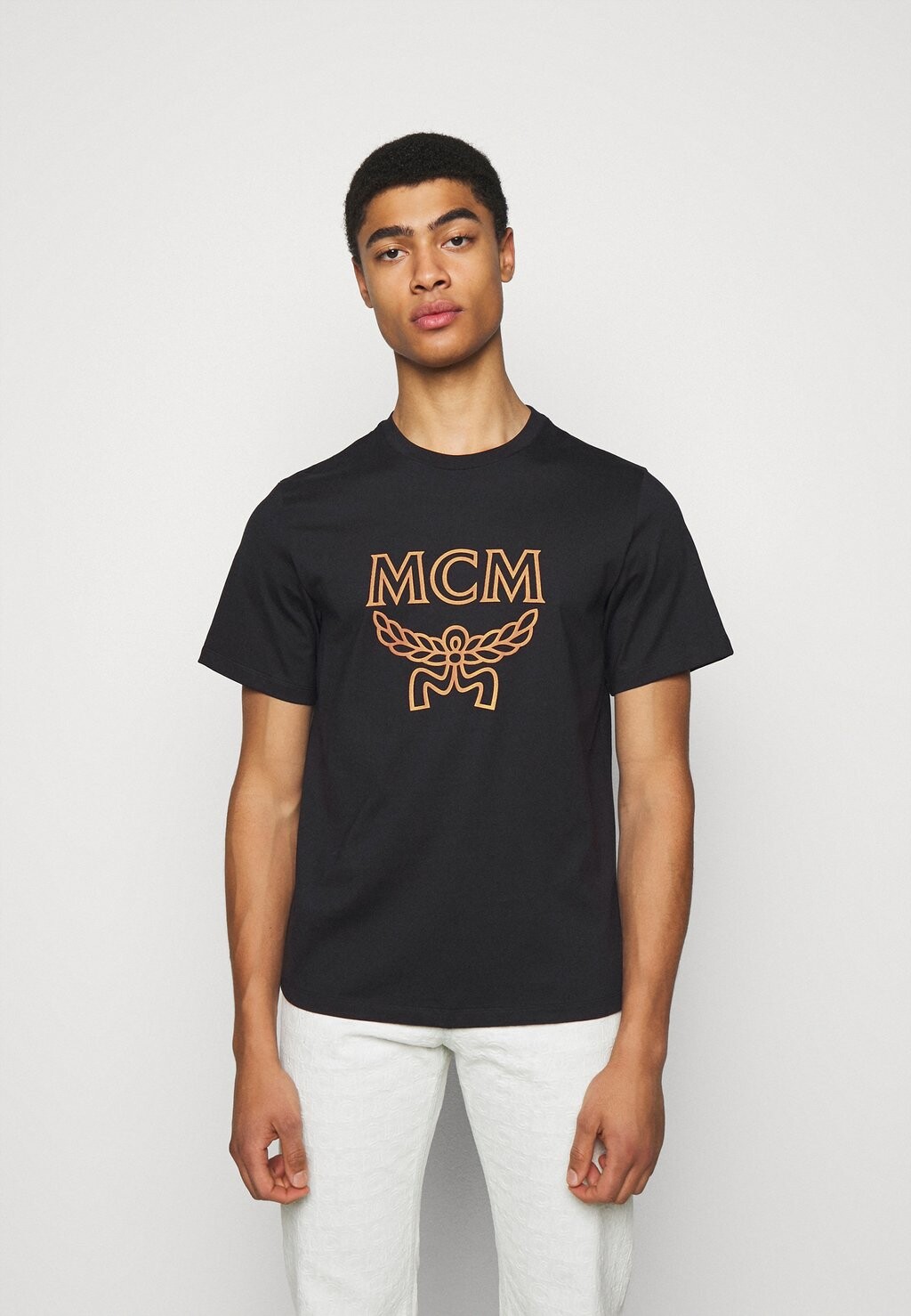 

Футболка с принтом COLLECTION SHORT SLEVES TEE MCM, черная