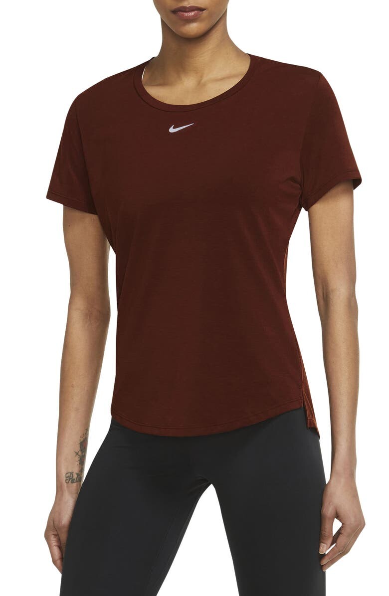 

Топ с короткими рукавами One Luxe Dri-FIT NIKE