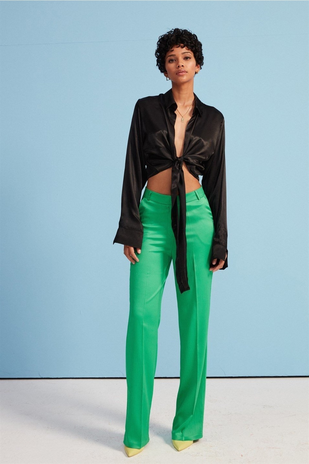 Атласные брюки прямого кроя, зеленые VATKALI, зеленый