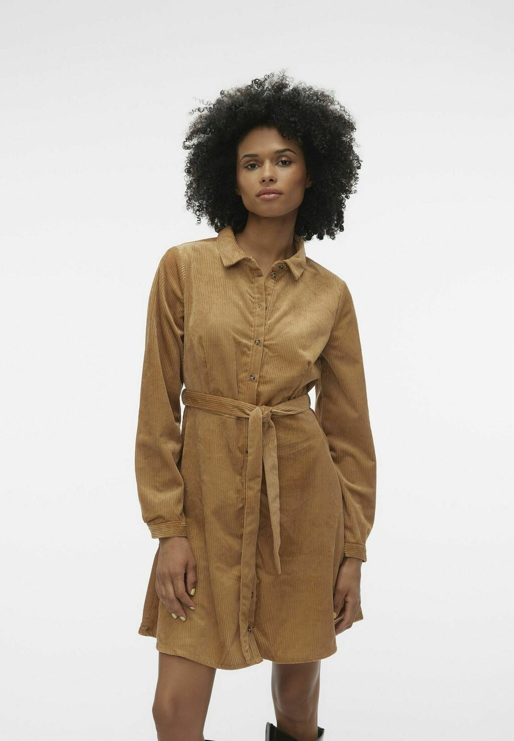 

Классическая рубашка Vero Moda ВМНИНА, цвет tobacco brown