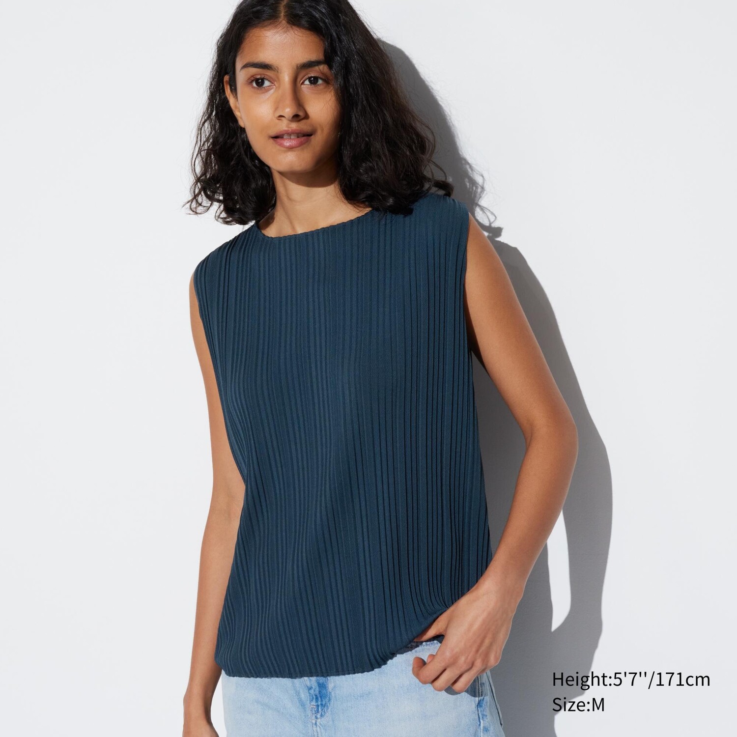 

Футболка плиссированная Uniqlo без рукавов, синий