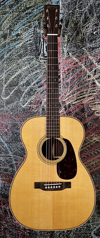 

Акустическая гитара Martin 00-28 Standard