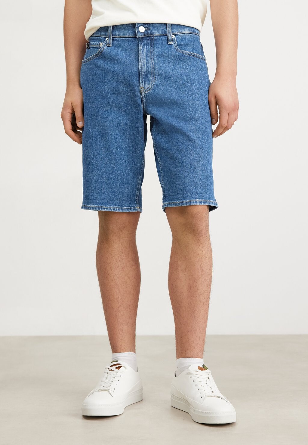 

Джинсовые шорты Calvin Klein Jeans, темно-синий