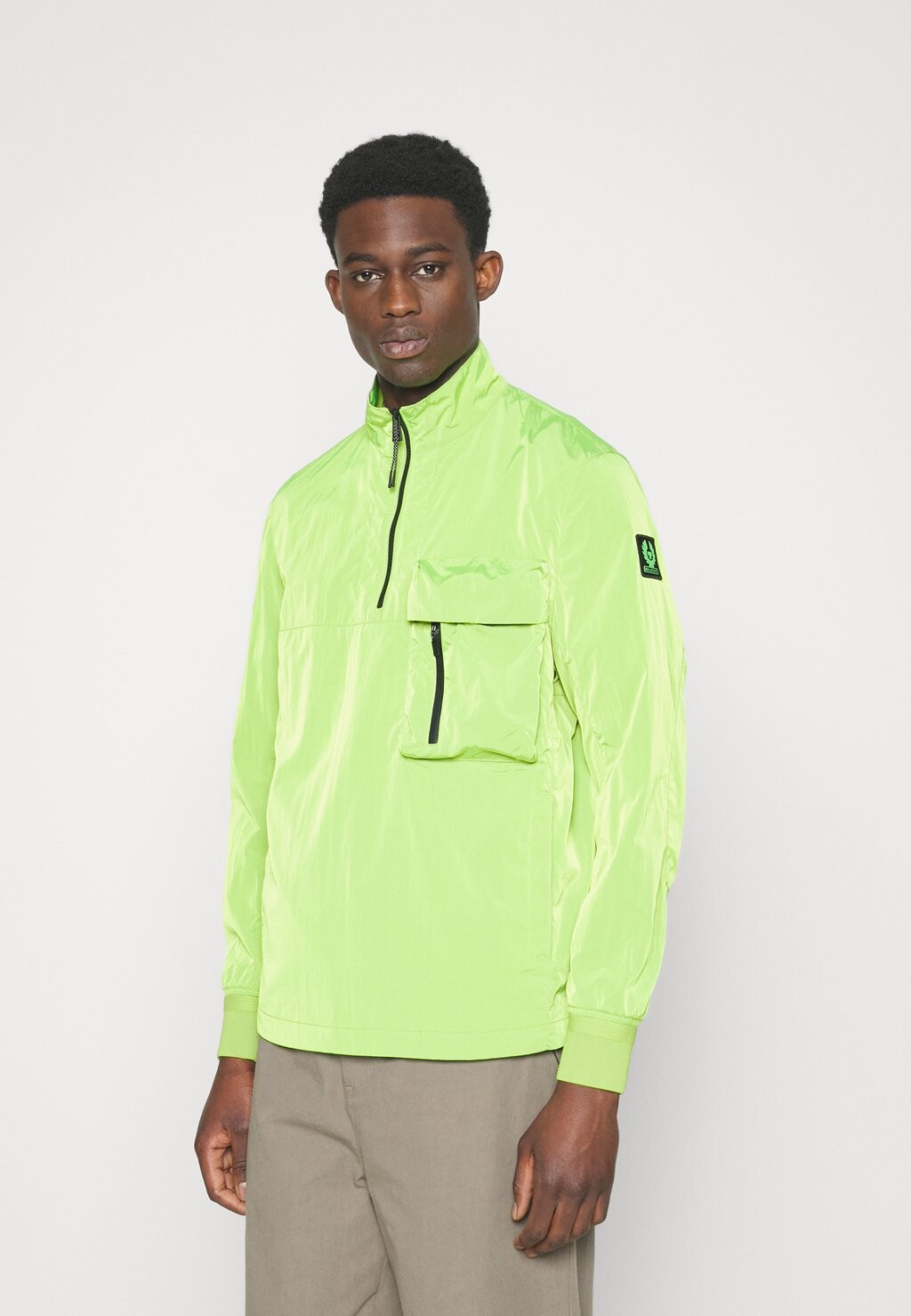 

Ветровка Belstaff