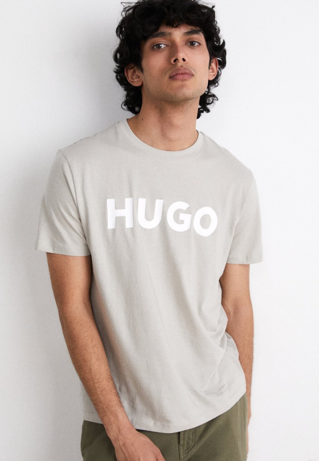 

Футболка с принтом DULIVIO HUGO, цвет grey