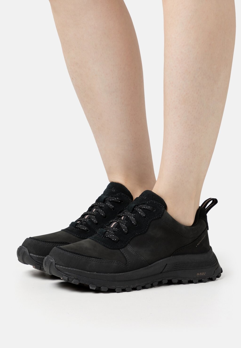 

Кроссовки Clarks, черный
