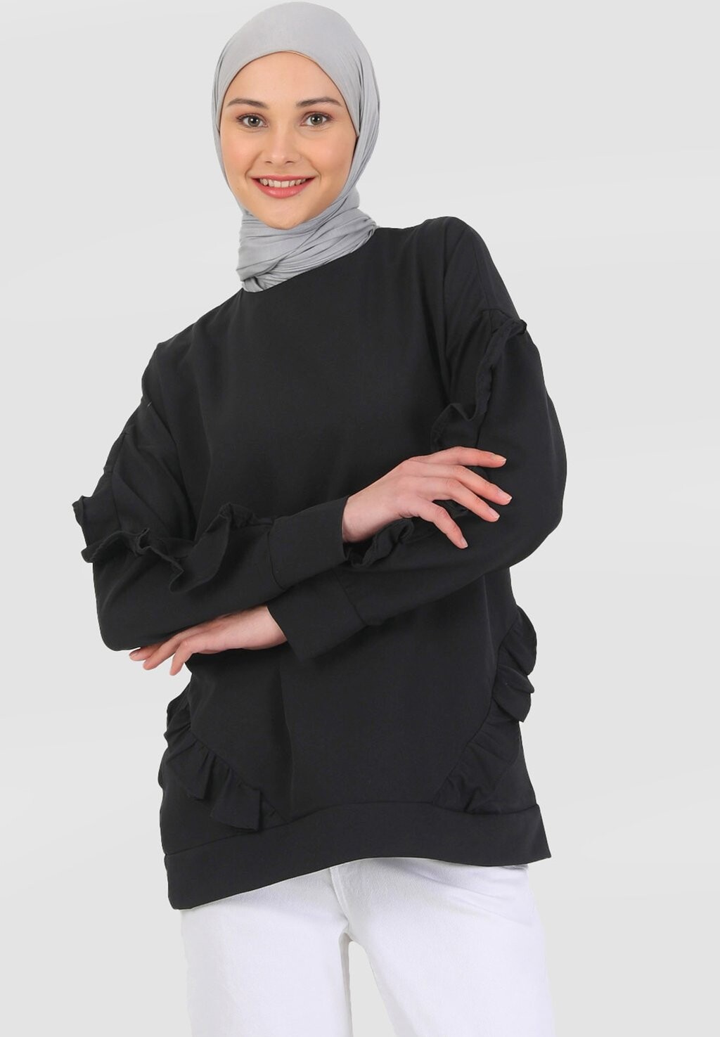

Туника CREW NECK BENIN Modanisa, черный