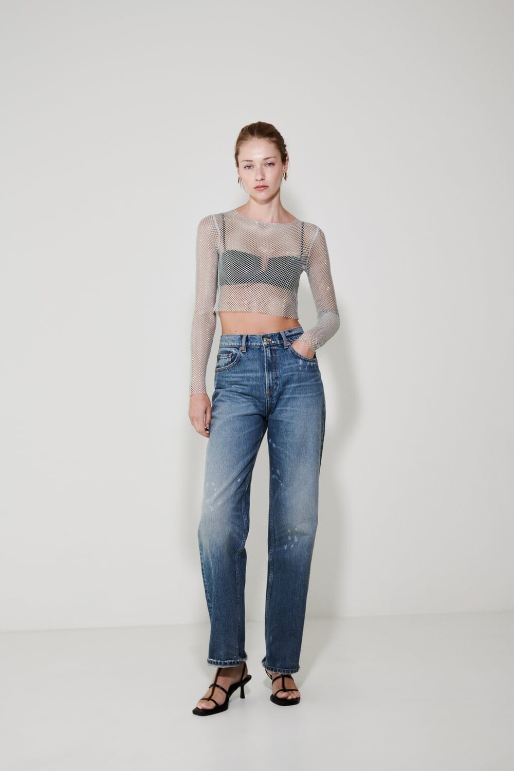 

Укороченный топ из сетчатого источника ZARA, серый