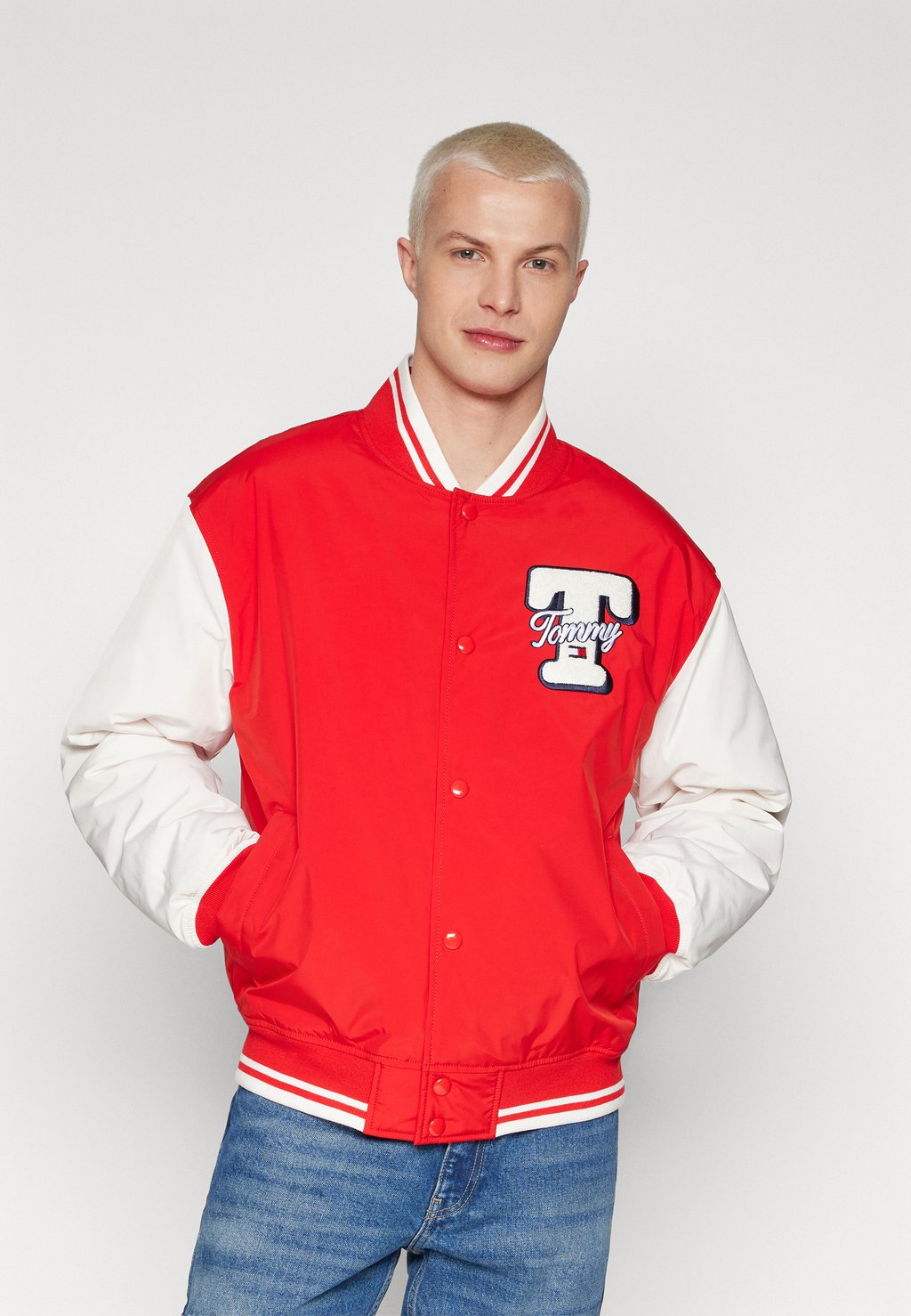 

Куртка-бомбер VARSITY JACKET Tommy Jeans, цвет deep crimson