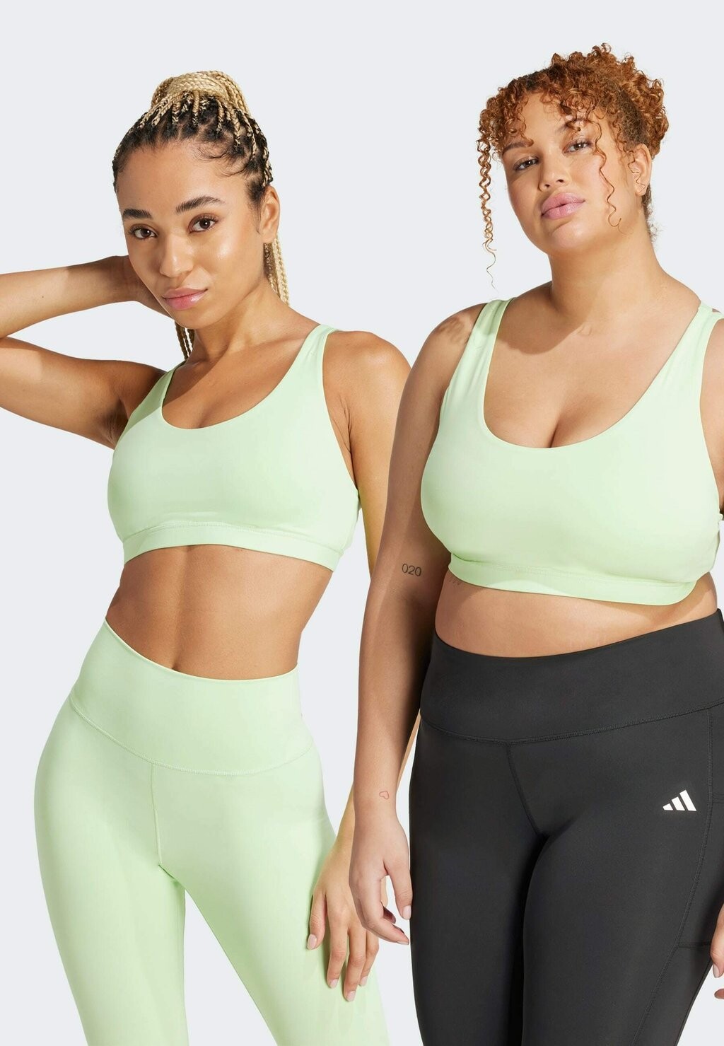 

Спортивный бюстгальтер средней поддержки ALL ME adidas Performance, цвет semi green spark