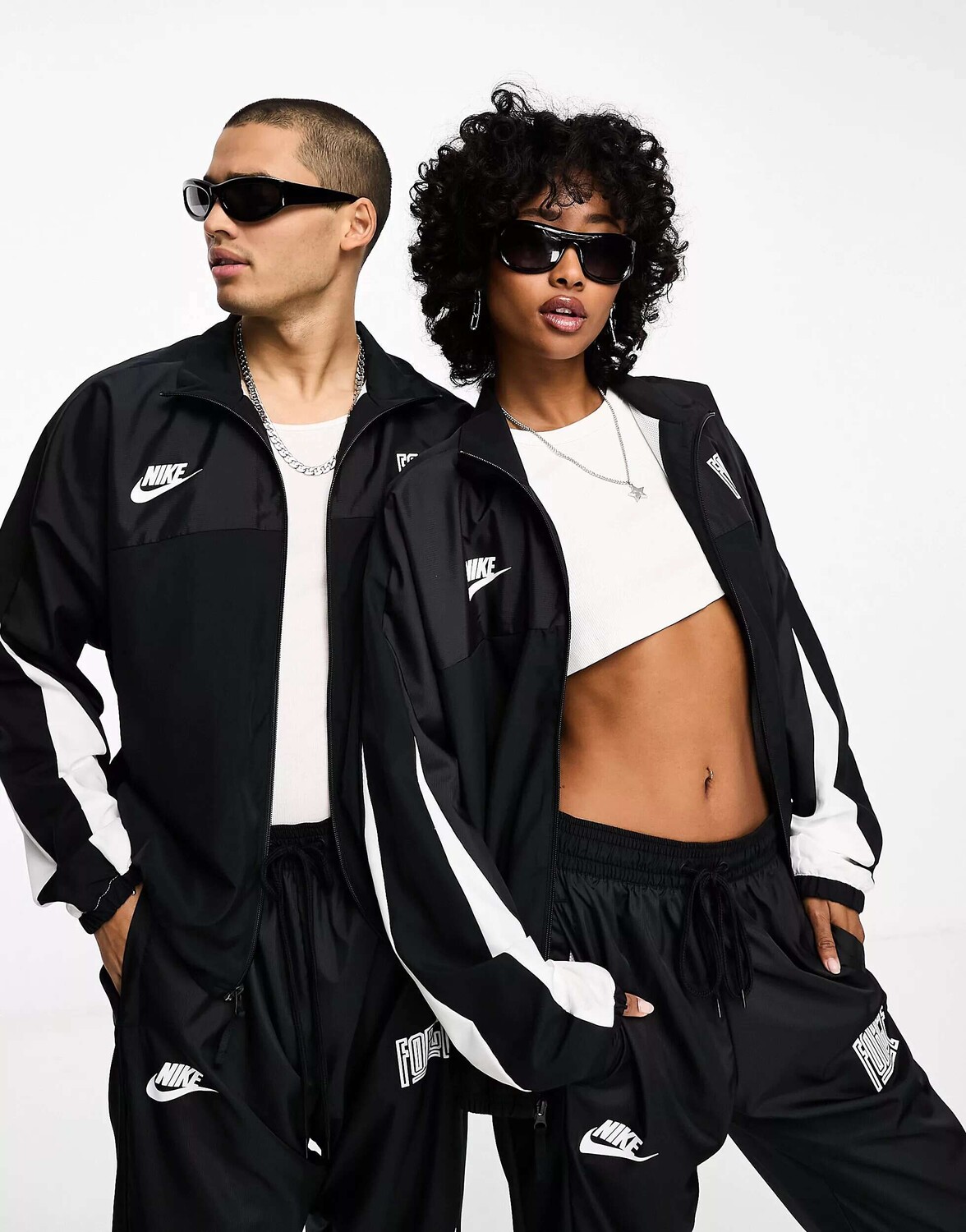 

Черная куртка унисекс Nike Starting Five Dri-Fit, Черный