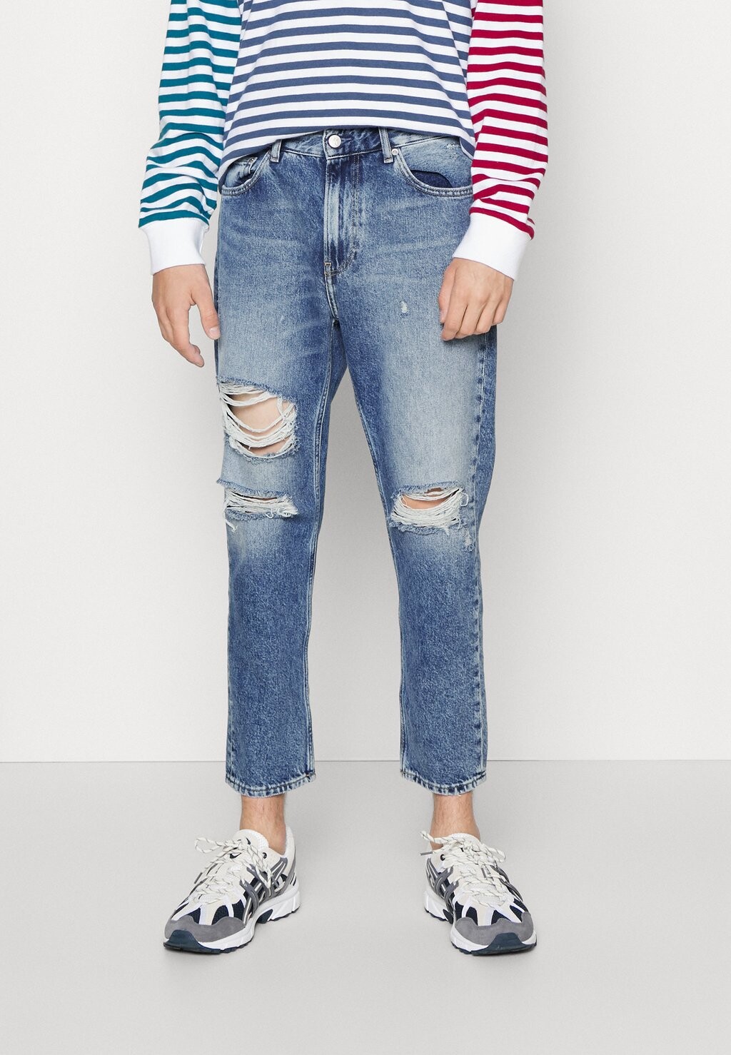 

Джинсы свободного кроя Calvin Klein Jeans