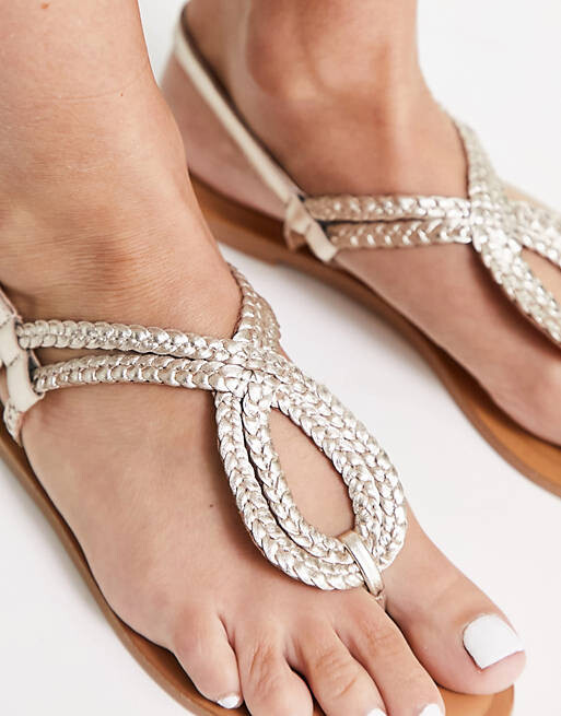 

Золотые сандалии с плетеными ремешками Accessorize