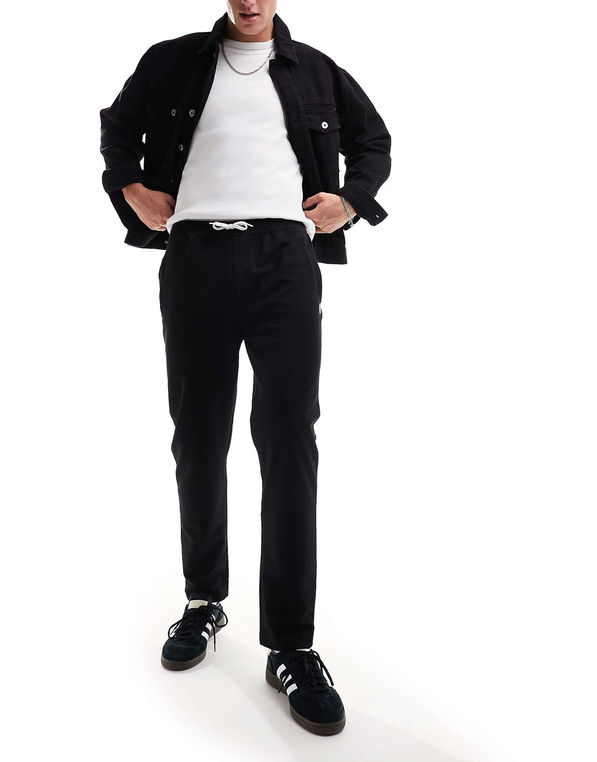 

Черные зауженные брюки с кулиской Fred Perry, Черный